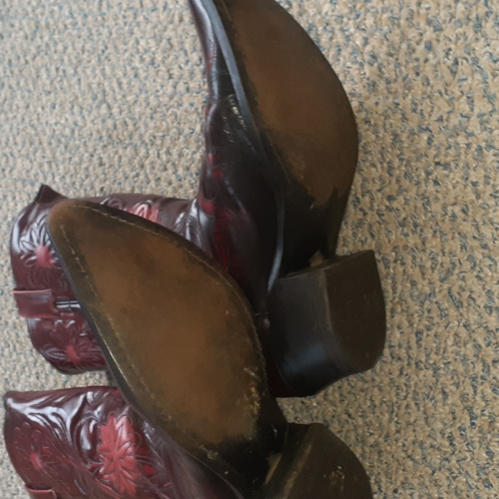 Cat’s Paw Vintage Western Cowboy Boots Red Floral Embroidered Leather SIZE 7 - Picture 6 of 16